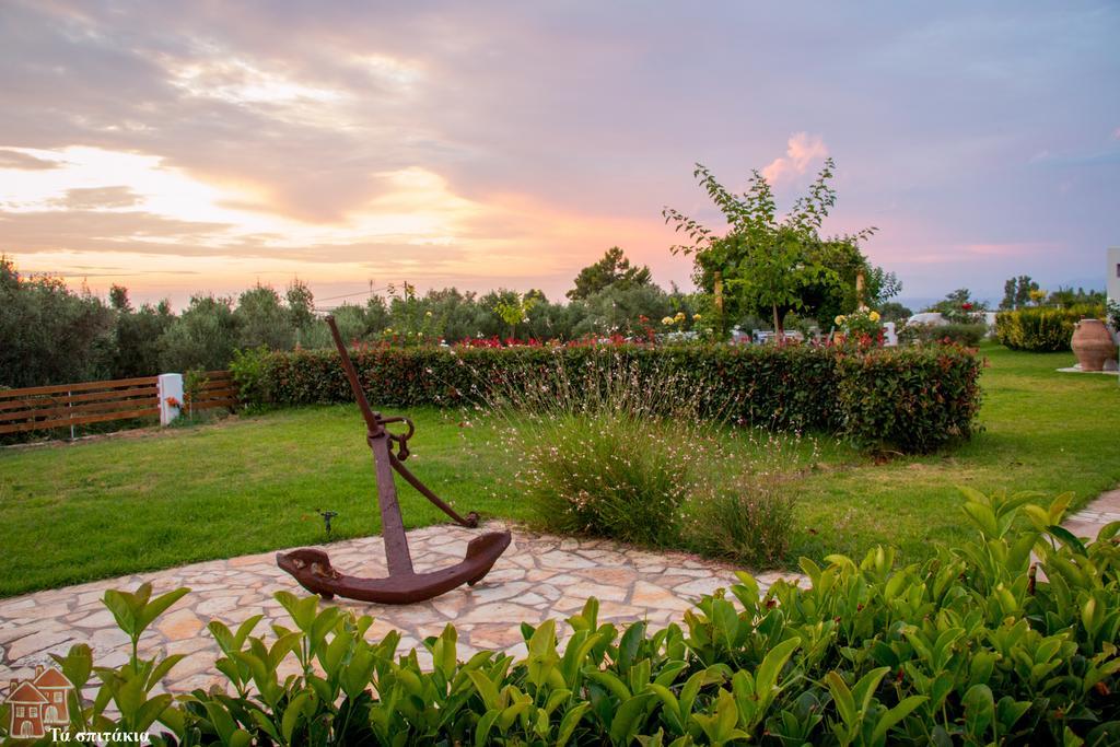 Ta Spitakia Tsarbopoulos Kyparissia Dış mekan fotoğraf