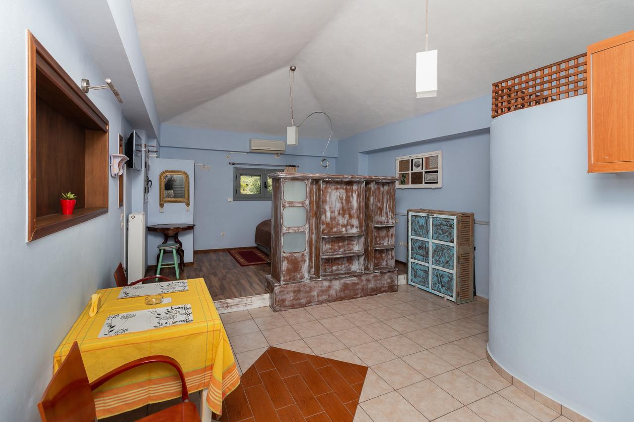 Ta Spitakia Tsarbopoulos Kyparissia Dış mekan fotoğraf