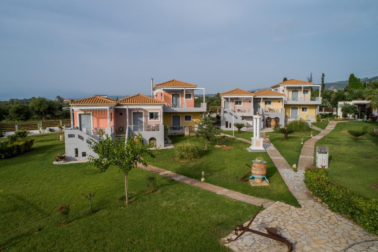 Ta Spitakia Tsarbopoulos Kyparissia Dış mekan fotoğraf