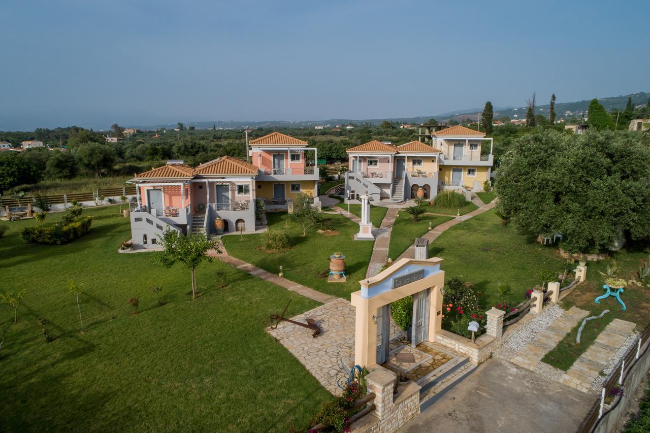 Ta Spitakia Tsarbopoulos Kyparissia Dış mekan fotoğraf